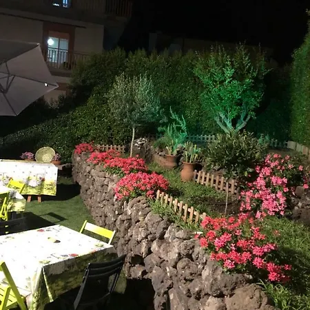 Etna Vintage Affittacamere *